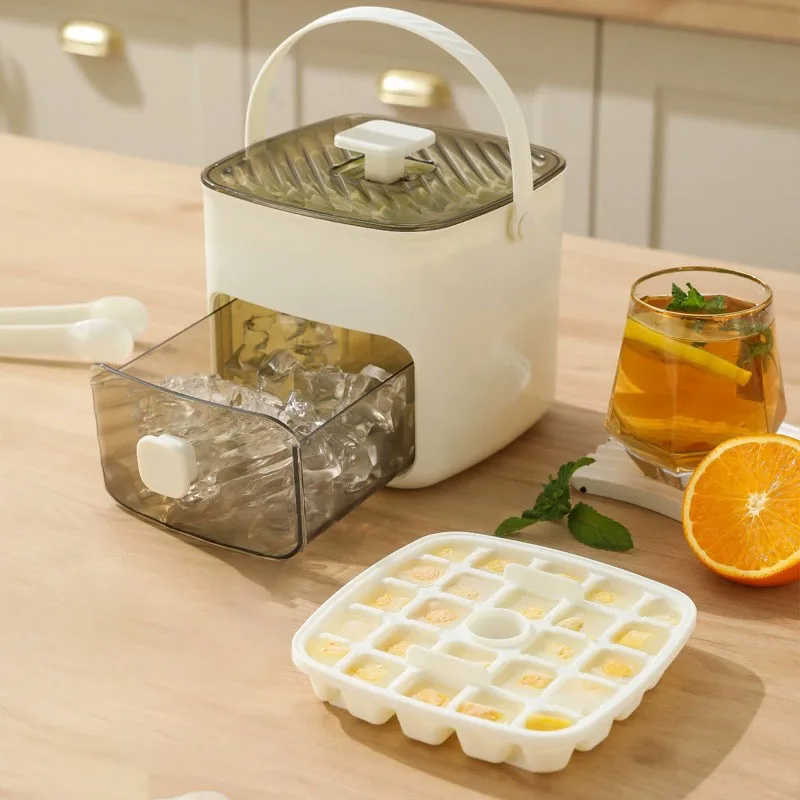 Ice Cube Maker